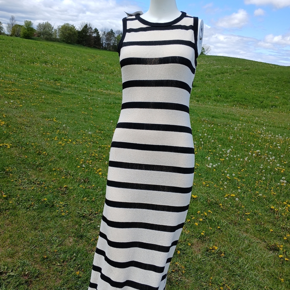 NEW NWT Forever 21 Striped Maxi Dress size L Large Stripes Sleeveless Tank Top